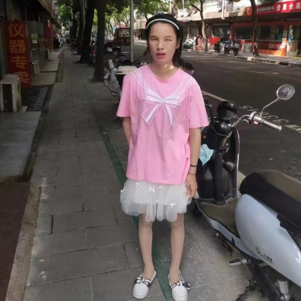 上海26岁单身美女真诚找对象-宿迁相亲网